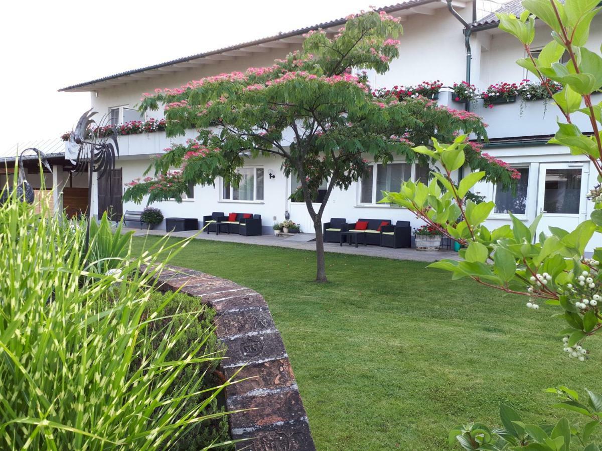 Pension Joseph Haydn Podersdorf am See Exteriör bild